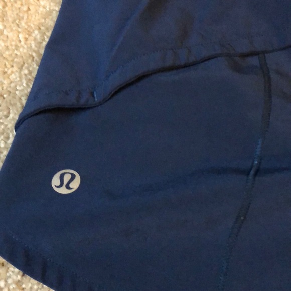 Lululemon run times short - Picture 3 of 4